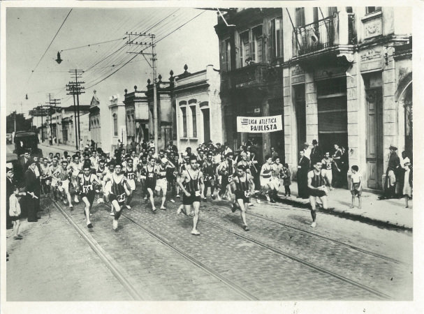 1924 – 1ª Edição da corrida de S. Silvestre em S. Paulo – Brasil | Cais da Memória